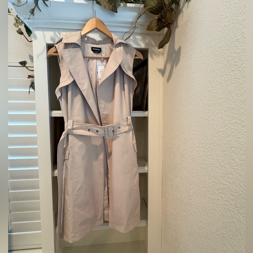 NWT Bebe Cargo Double Breasted Lapel Belt Trench Coat Vest Sleeveless Jacket S